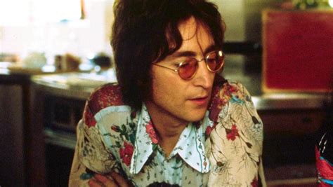 The Day The World Heard John Lennon Had Been Killed • AwesomeJelly.com