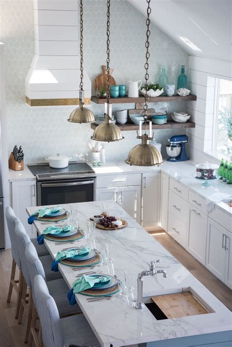 23 Coastal Kitchen Decor Ideas For A Modern Beach Home