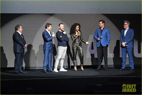 Henry Cavill Angela Bassett And Tom Cruise Bring Impossible 6 To Cinemacon 2018 Photo