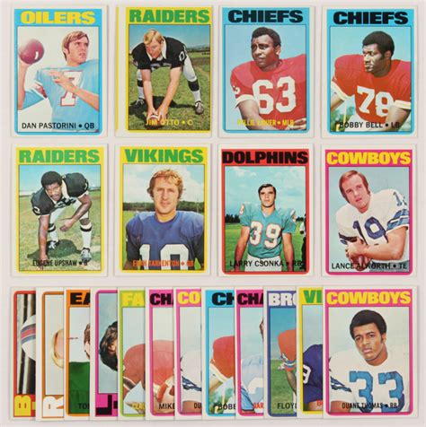 Lot Of 20 1972 Topps Football Cards With 248 Lance Alworth 140