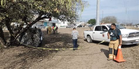 Vuelca Por Exceso De Velocidad Se Salva De Morir