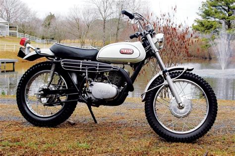 Review of Yamaha DT 250 1973: pictures, live photos & description ...