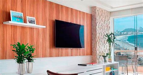Piso Laminado Em Parede - Veja como criar um painel de parede com piso laminado!