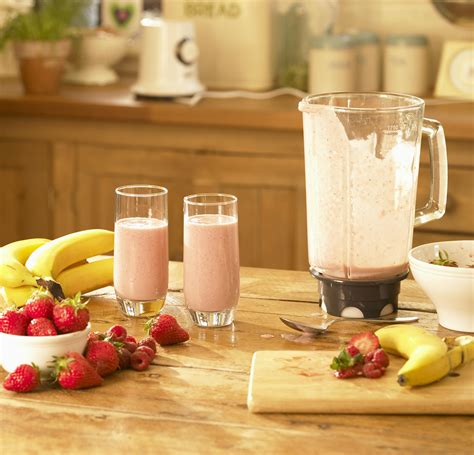Daniel Fast: Strawberry Banana Smoothie | Praise Houston