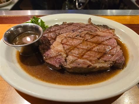 Jug's hitching post specials attract foodies from across the state 2