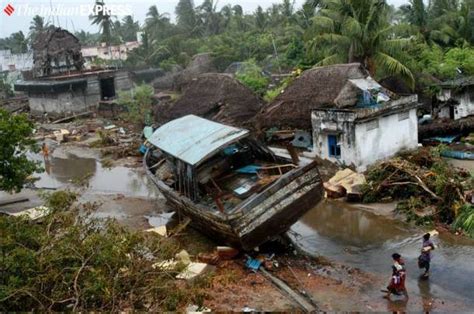 15 years on: Heartbreaking photos from the devastating tsunami of 2004 ...