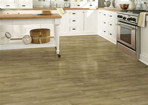 Coreluxe 5mm W Pad Boulevard Oak Waterproof Rigid Vinyl Plank Flooring