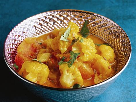 Indisches Blumenkohl Curry Mit Kartoffeln Rezept EAT SMARTER