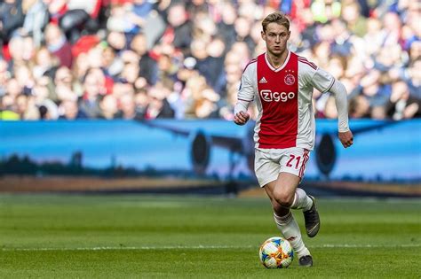 Frenkie de Jong: Ajax treble would be perfect send off for Barcelona move