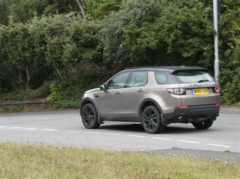 Wg Uob A Cc Land Rover Discovery Dawlish John Southall