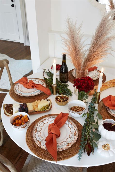 20+ Thanksgiving Table Decoration Ideas