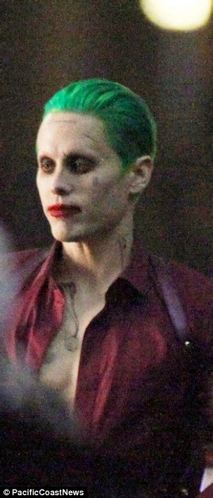 Jared Letos Full Joker Costume Revealed On Suicide Squad Set With