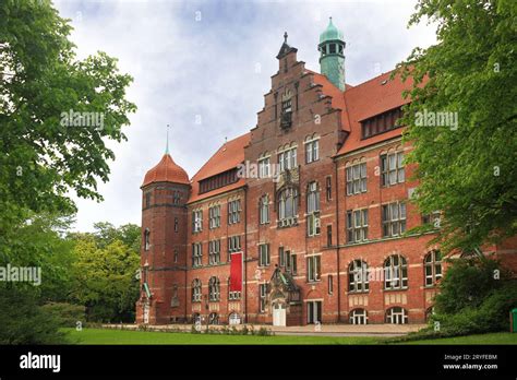 Museumsberg - Municipal museum in Flensburg Stock Photo - Alamy