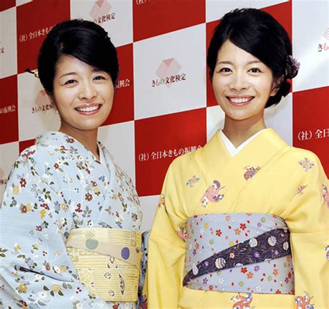 マナカナの三倉茉奈（左）と三倉佳奈 ― スポニチ Sponichi Annex 芸能