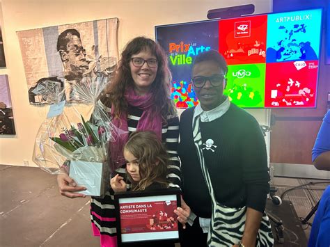 Local artist lets her light shine on Sherbrooke - Sherbrooke Record