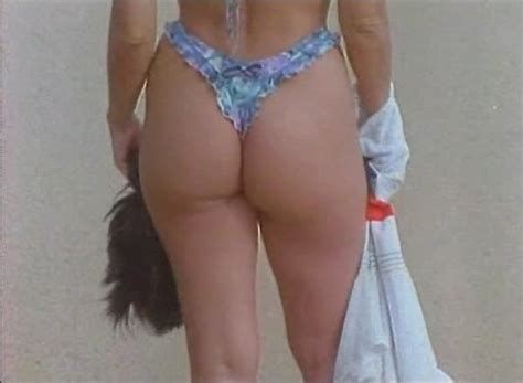 Naked Nora Torrero In Todos Queremos Con Ella