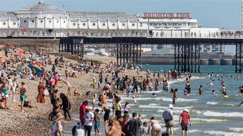 Why England's beaches are covered in sewage | CNN Travel