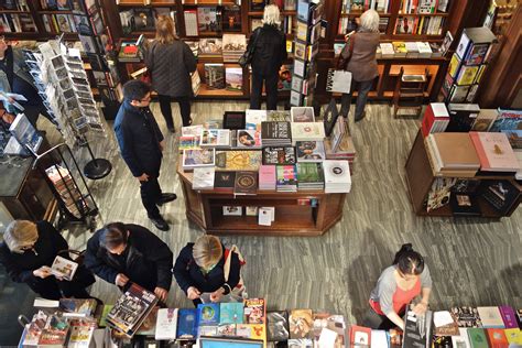 Manhattan’s iconic bookstore Rizzoli closes its doors today amid