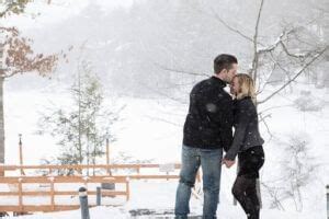 Discover 5 Romantic Winter Activities in the Poconos | Cove Pocono Resorts