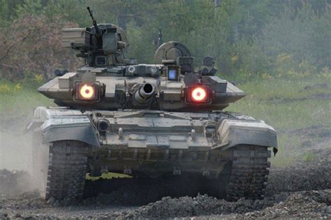 T-90 with Shtora-1 APS activated : r/TankPorn