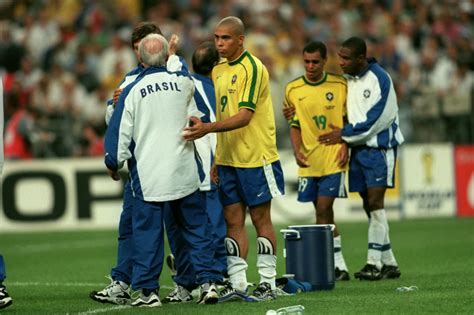 Rom Rio Ronaldo Saudade Do Que A Gente Quase Viveu