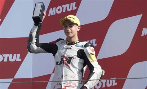 Jakub Gurecky è morto a 16 anni la moto perde un campione in erba