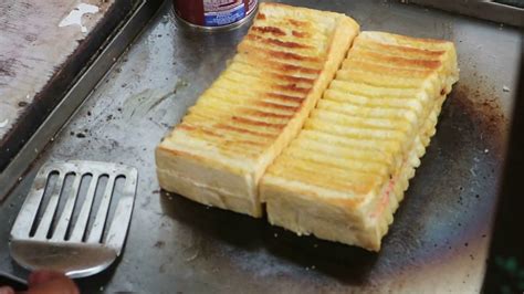 Gambar Roti Bakar Bandung – pulp