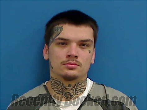 Recent Booking / Mugshot for LEVI OTIS MCCUTCHEON in Catawba County