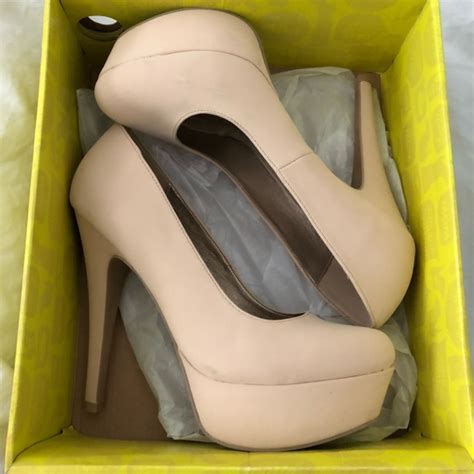Charlotte Russe Shoes Charlotte Russe Pinky Nude Platform Heel Poshmark