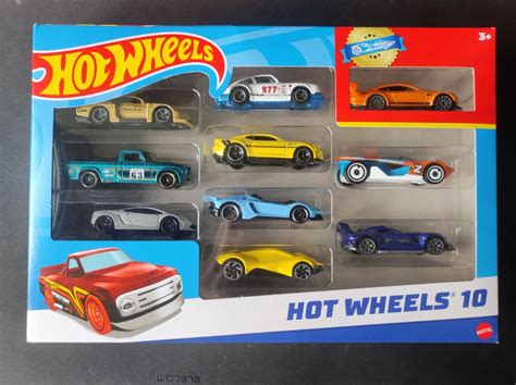 hot wheels 10 pack, Hobbies & Toys, Toys & Games on Carousell