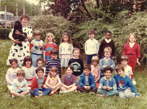 Photo De Classe Photo De Classe CE 1 1984 1985 De 1985 Ecole Paul