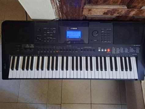 Yamaha PSR E453 Keyboard Aster Vender Piano