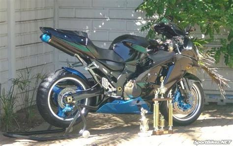 ZX 12R