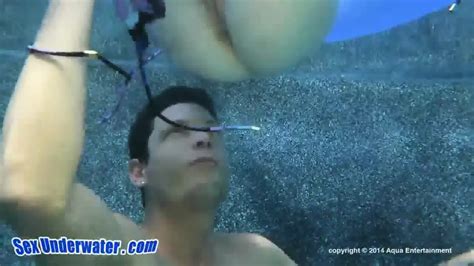 Babe Gets Fucked Underwater Eporner