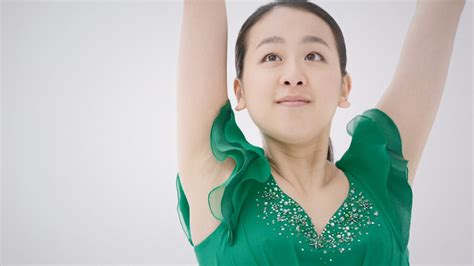 浅田真央 Eccジュニア Cm 輝き篇。「迷ったら、やる。それが私のルール」「一緒に輝きましょう」浅田真央 Cm Bb Navi