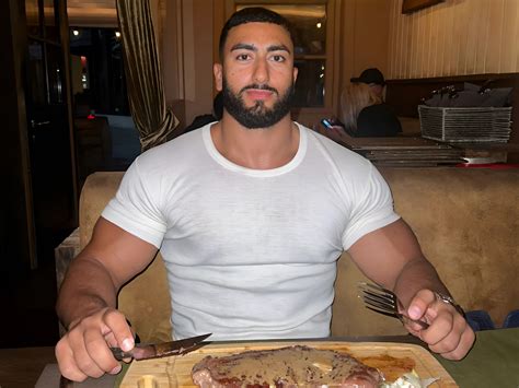 Wanking With Hot Muscular Arab Stud ThisVid