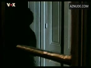 UN CRIME NUDE SCENES AZNude