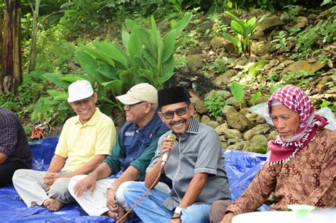 Libur Cuti Bersama Wali Kota Bima Memilih Tatap Muka Bersama Warga