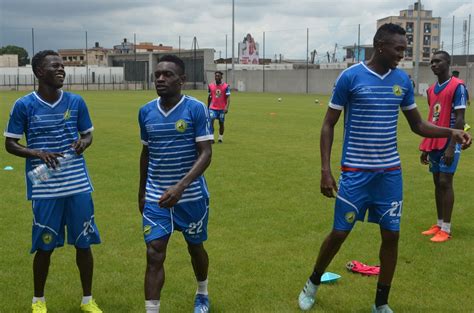 Stade gazonné pour Coton Sport de Garoua JRI