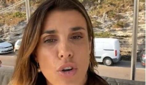 Elisabetta Canalis Scende In Campo Per La Sua Sardegna Raccolta Fondi