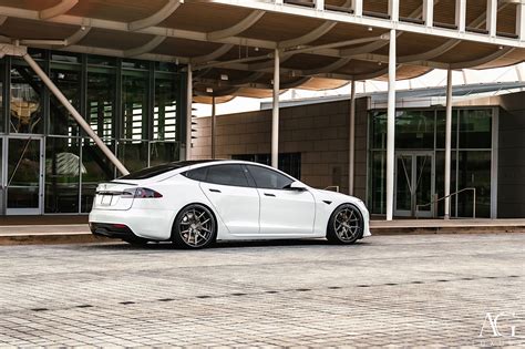 Ag Luxury Wheels Tesla Model S Plaid Agl75 Forged Wheels