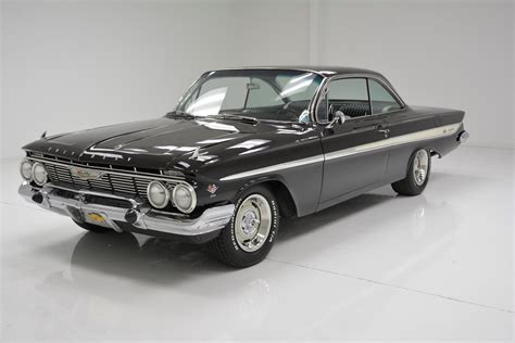 1961 Chevrolet Impala | Classic Auto Mall