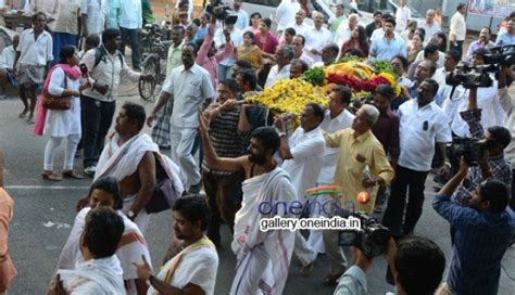 Anjali Devi Funeral Procession At Chennai Photos Filmibeat