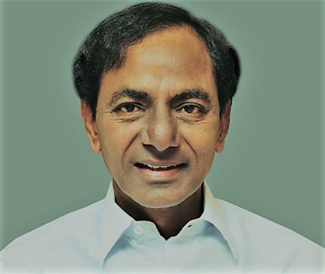 Telangana CM Rao inspects ongoing renovation works at Yadagirigutta ...