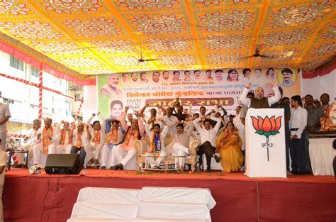 BJP National President, Shri Amit Shah addressing a public meeting at ...