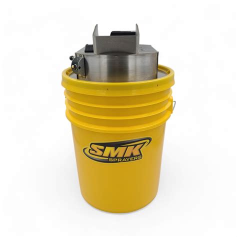 SMK Sprayers - Battery Powered Sprayers Built To Last