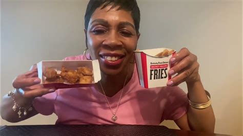 Review Kfc Chicken Nuggets Fries With Honey Mustard Youtube