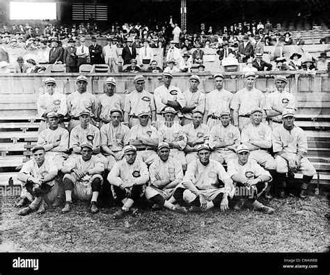 Cincinnati Reds Baseball Team 1919 American League Champions 92519