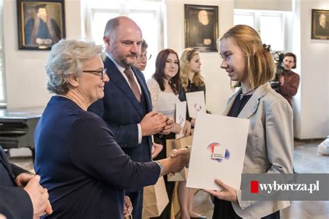 Laureaci Konkursu Im Gen El Biety Zawackiej Odebrali Nagrody Zdj Cia