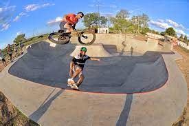 Nuevo Skate park en la ciudad Varieté Boedo